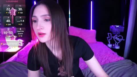 hanna__klein online show from 01.15.25