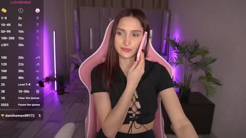 hanna__klein online show from 01.19.25
