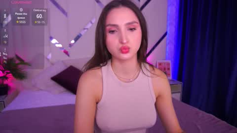hanna__klein online show from 09.15.25