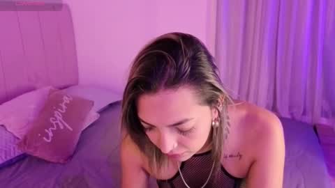 Hanna And Samantha online show from 10.16.25