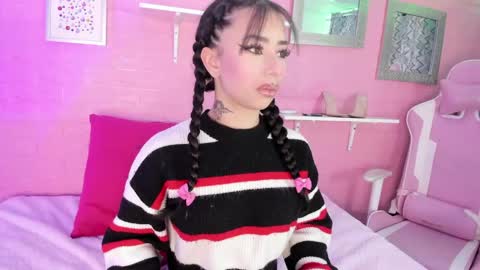  hanna  online show from 04.12.26