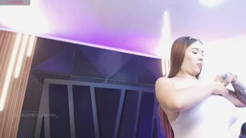 Snapshot of hanna_beckerr chatting on 02.25.26 HANNA BECKER online show from 02.25.26