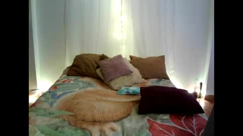 Snapshot of hanna_charming chatting on 02.26.25 Hanna charming online show from 02.26.25