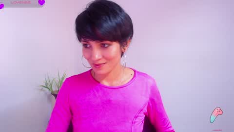 Snapshot of hanna_chloe chatting on 01.04.25 Sara online show from 01.04.25