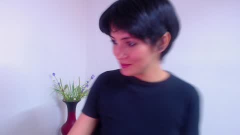 Snapshot of hanna_chloe chatting on 01.14.25 Sara online show from 01.14.25