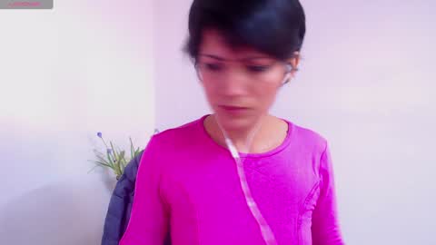 Snapshot of hanna_chloe chatting on 01.23.25 Sara online show from 01.23.25