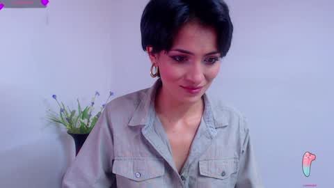 Snapshot of hanna_chloe chatting on 02.03.25 Sara online show from 02.03.25