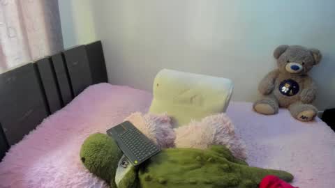 Monica online show from 01.26.25