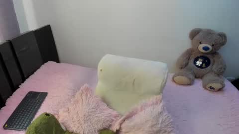 Monica online show from 01.27.25