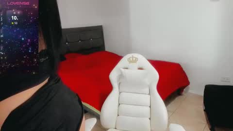 Snapshot of hanna_hottxx chatting on 02.12.25 hanna_hottxx online show from 02.12.25