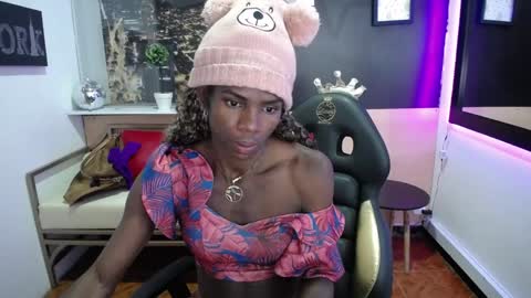 hanna_lamber online show from 01.11.25