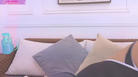 HANNA SOFIA online show from 04.17.26