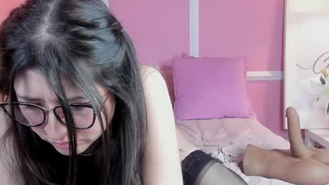 Hannaa online show from 03.05.25