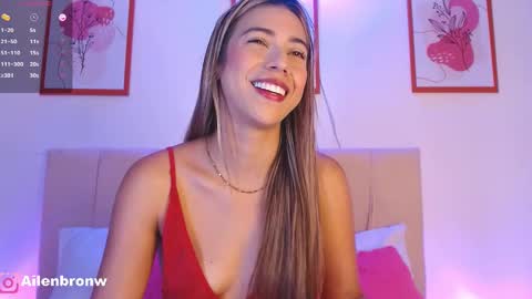 Snapshot of hannabronw chatting on 02.14.25 Eliana online show from 02.14.25