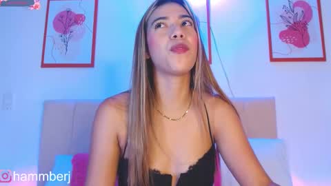 Snapshot of hannabronw chatting on 03.02.25 Eliana online show from 03.02.25