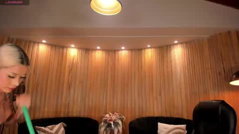  Hanna Connor  online show from 02.15.26