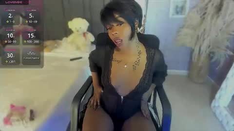 Vanessa Ebony online show from 02.05.26