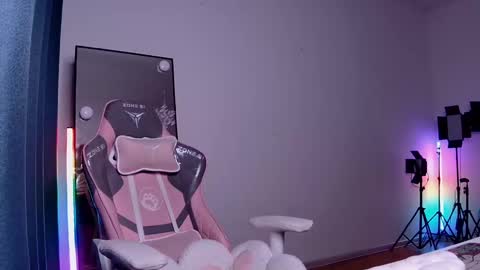 Hannah online show from 01.18.25