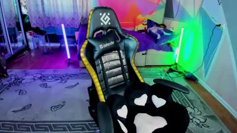 Hannah online show from 02.21.25