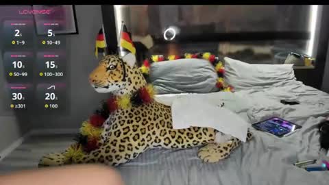Hannah online show from 06.26.26