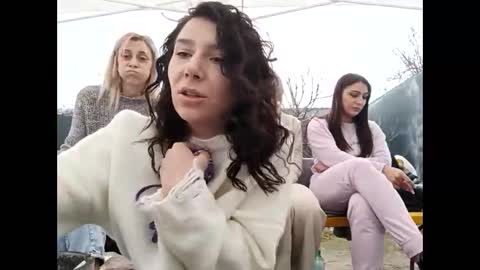 Rose online show from 02.02.25