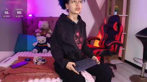 HannahBlue  online show from 02.11.26