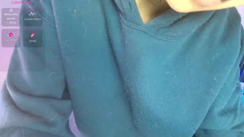 HannahBlue  online show from 02.17.26