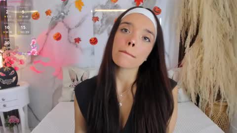 Hannahill69 online show from 10.25.25