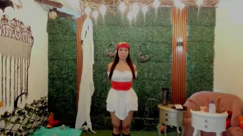 Hannahill69 online show from 10.31.25