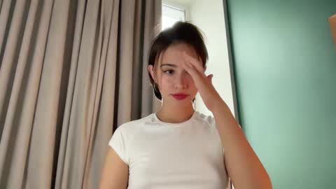 hannahinto online show from 02.08.26