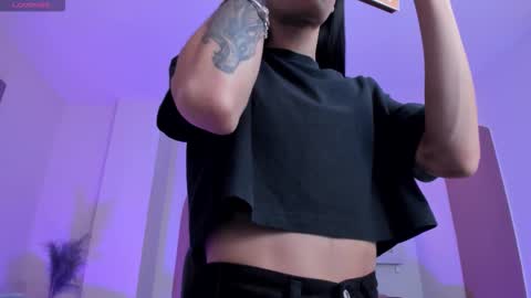 Snapshot of hannahjamesx chatting on 02.28.26 HANNAH J online show from 02.28.26