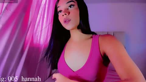 hannahsmit_ online show from 09.09.25