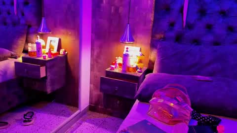 Hannah online show from 10.03.25