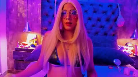 Hannah online show from 10.05.25