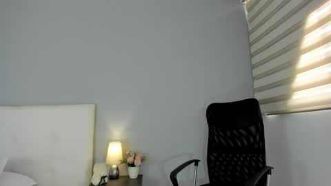 hannamartinnez online show from 02.03.25