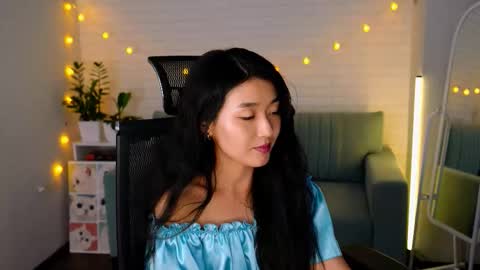 hannarosie online show from 09.23.25