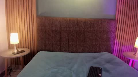 hannawen_ online show from 02.18.26