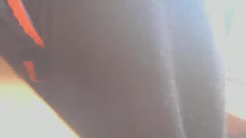 Snapshot of hannes_k chatting on 09.24.25 hannes_k online show from 09.24.25