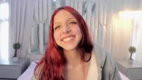 Snapshot of hanniesmile chatting on 02.19.25 Hanni online show from 02.19.25