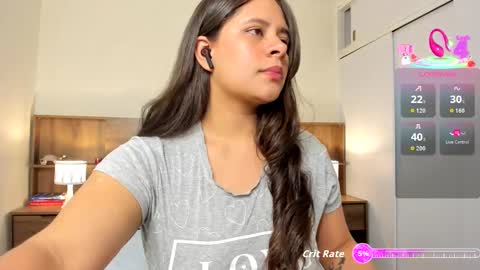 Snapshot of hanny_13 chatting on 09.23.25 taylor live   online show from 09.23.25