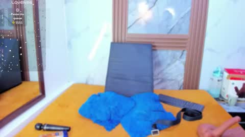 Snapshot of hannymansonh chatting on 11.01.25 Hanny Mansonh online show from 11.01.25