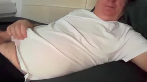 hans66760 online show from 11.01.25