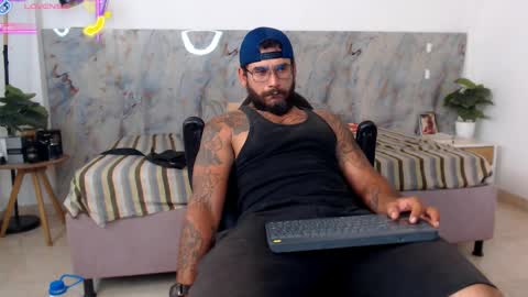 hanz_col online show from 04.05.26