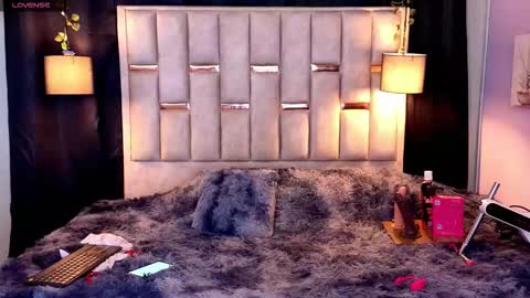 Hanzking01 online show from 10.13.25