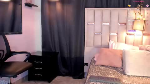 Hanzking01 online show from 11.22.25