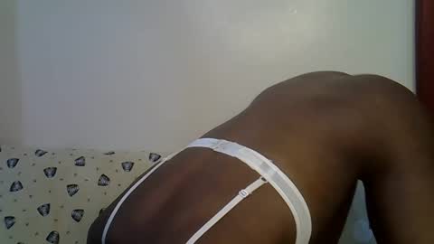 happy_kienyeji online show from 12.04.25