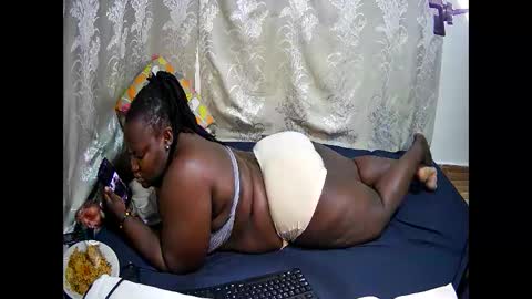 happysonia online show from 10.30.25