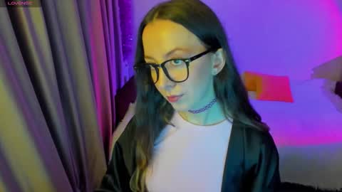 Stephanie online show from 09.24.25