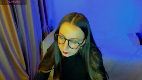 Snapshot of happystephanie chatting on 03.05.26 Stephanie online show from 03.05.26