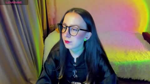 Snapshot of happystephanie chatting on 03.28.26 Stephanie online show from 03.28.26